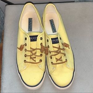 Sperry crest vibe sneaker